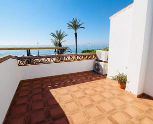 Jardí de Casa o xalet en venda en Torrox amb Aire condicionat i Piscina