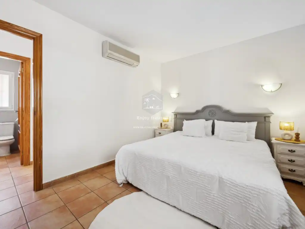 Houses for sale in La Granadella - Costa Nova