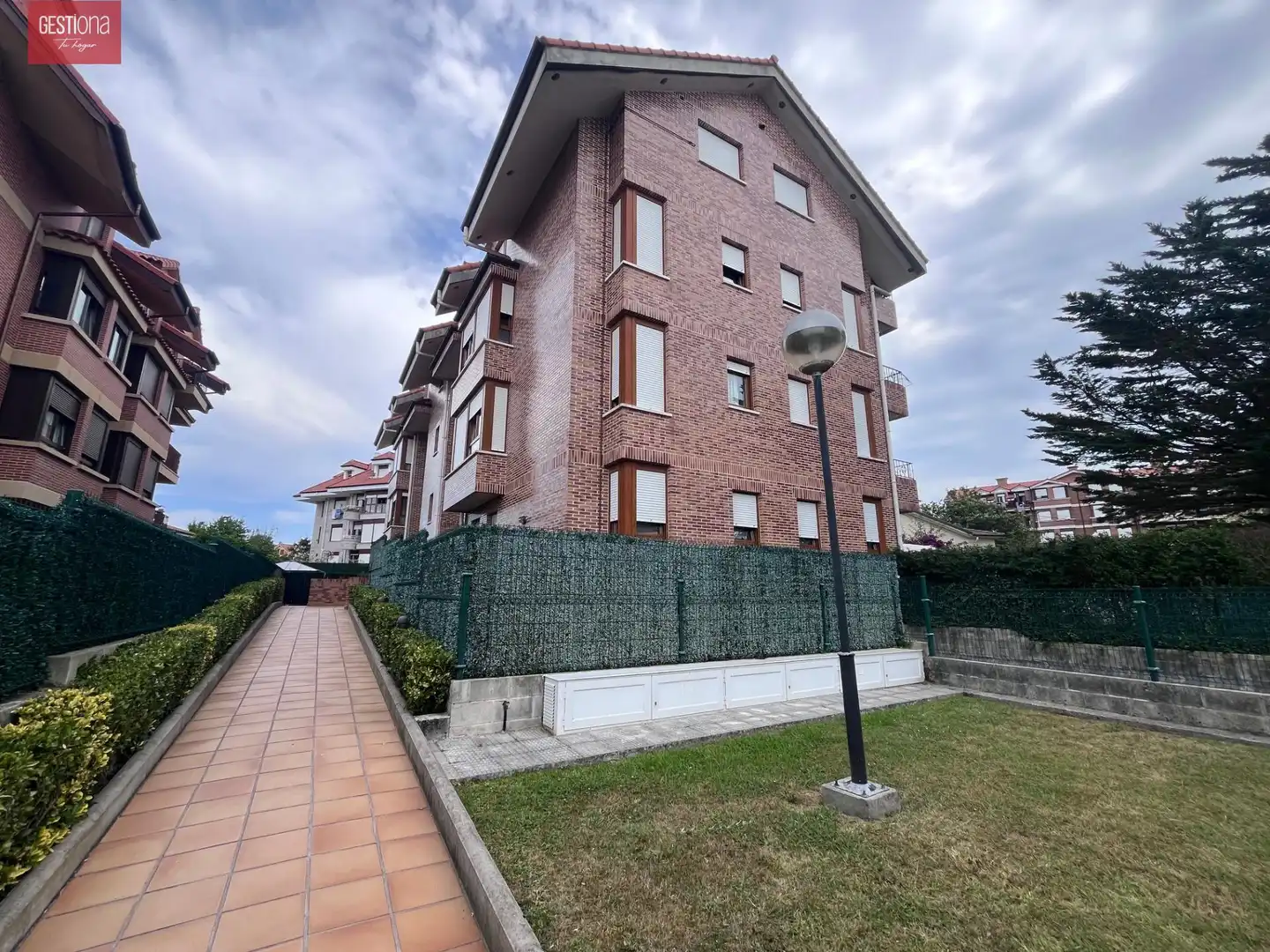 Exterior view of Ground floor for sale in Noja  with Heating, Private garden and Terrace
