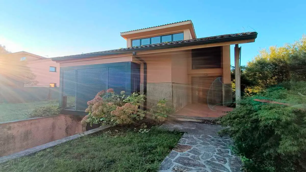 Exterior view of Houses for sale in Teo