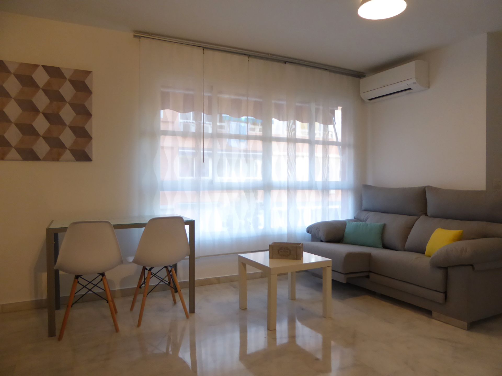 Living room of Flat to rent in Málaga Capital  with Air Conditioner, Furnished and Oven