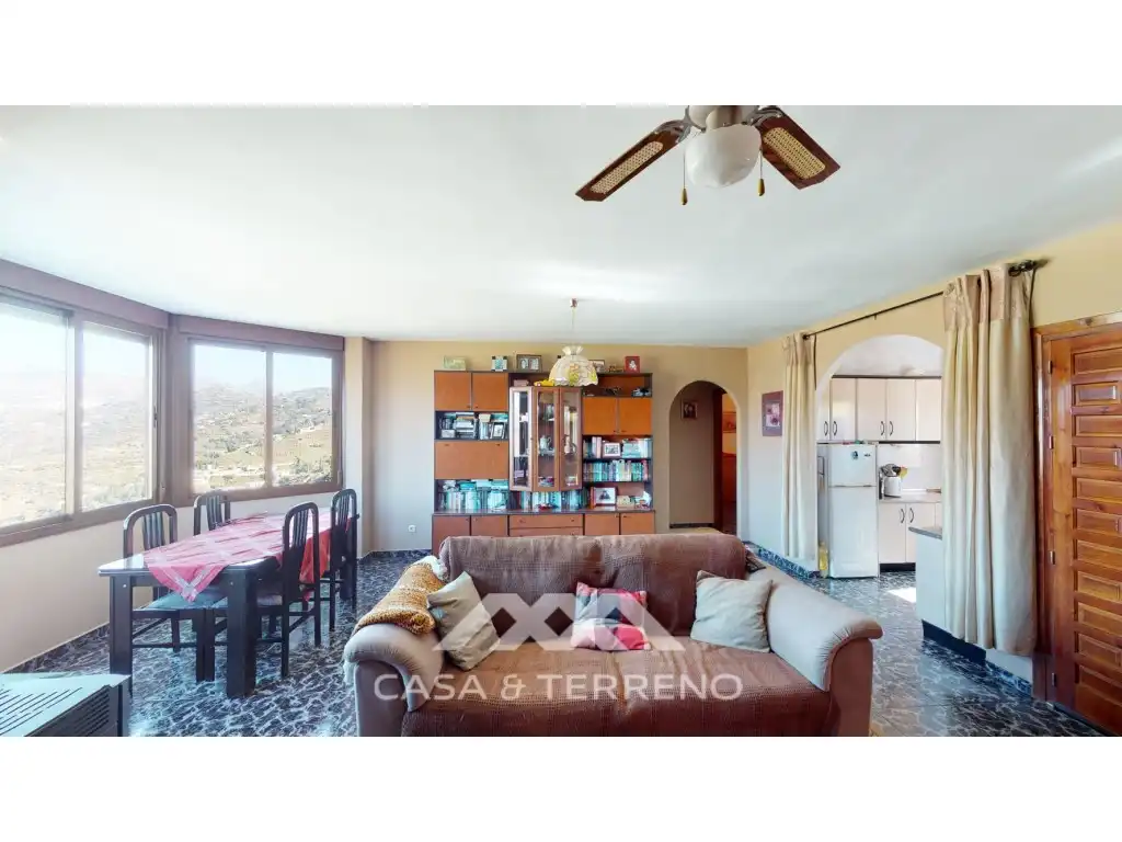 Living room of Houses for sale in Sayalonga  with Terrace, Furnished and Internet