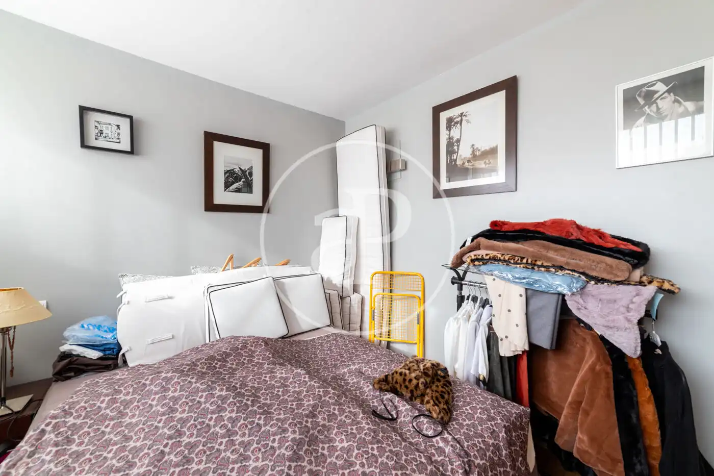 Habitación de Dúplex en venta en Madrid con Aire acondicionado, Calefacción y Jardín privado