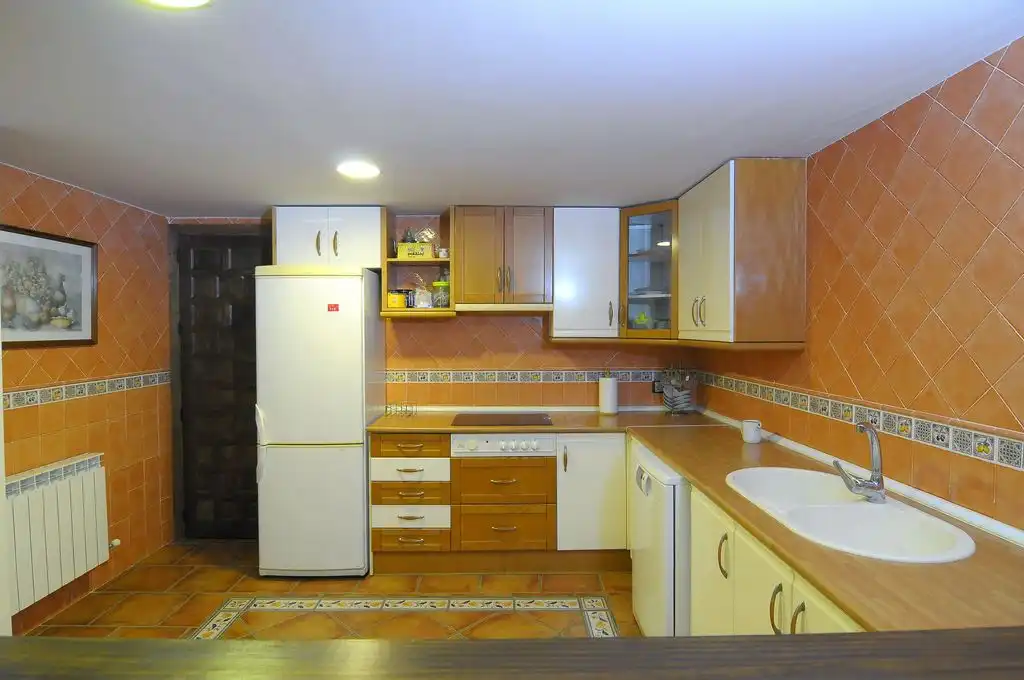 Küche von Haus oder Chalet zum Verkauf in Valdepeñas mit Klimaanlage, Heizung und Privatgarten