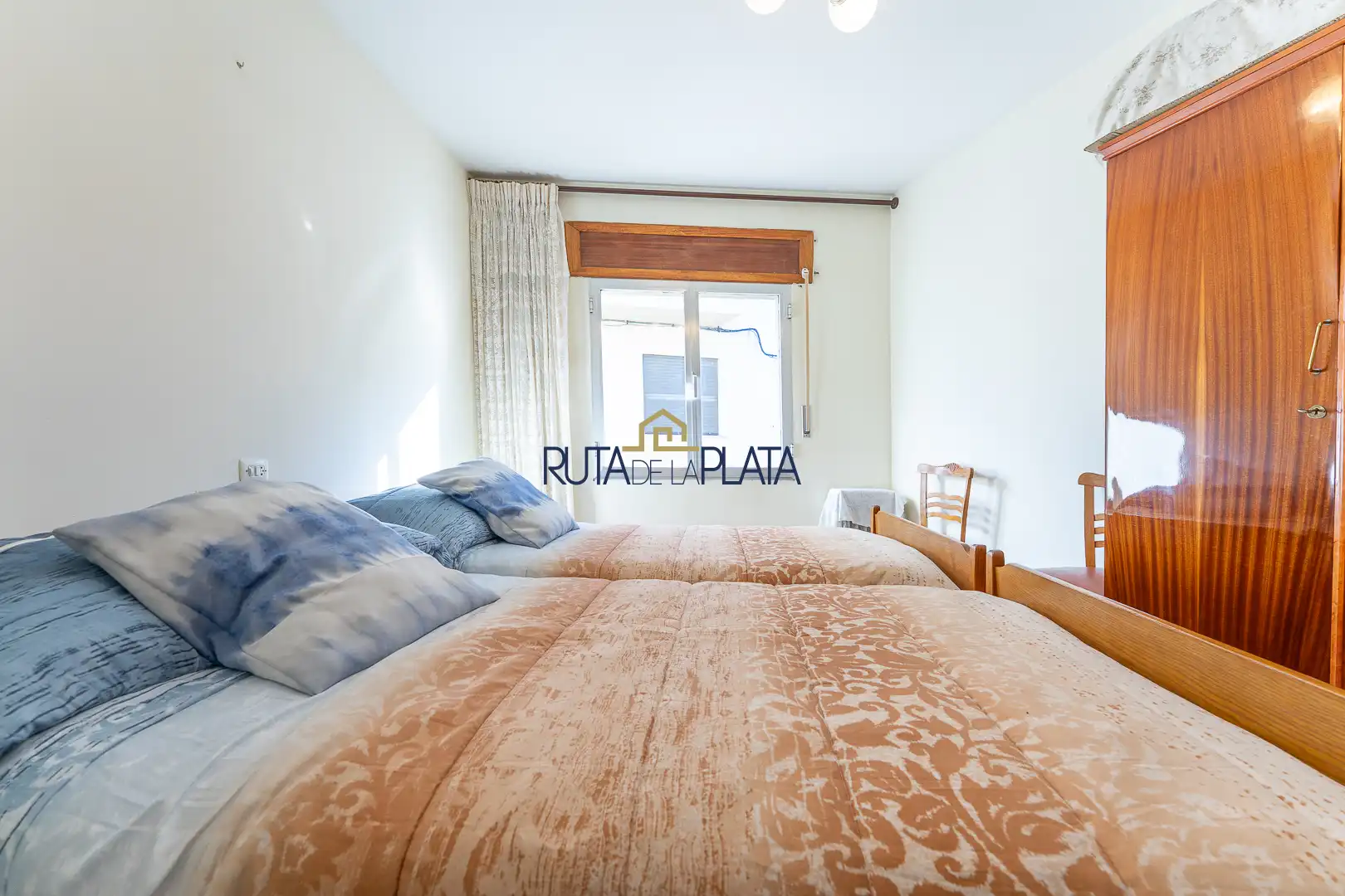 Habitación de Edificio en venta en Fermoselle