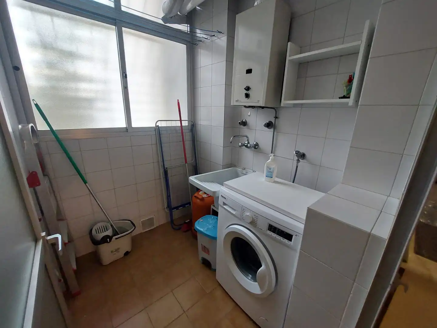 Wohnung zum Verkauf in Fuengirola mit Klimaanlage, Möbliert und Waschmaschine