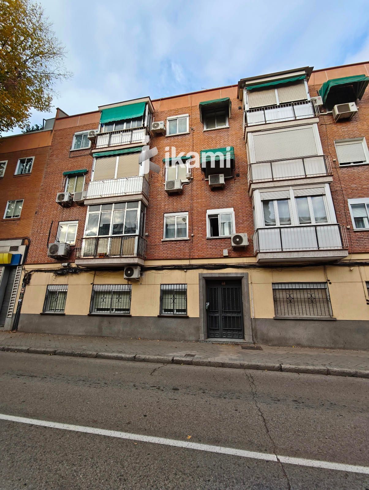 Exterior view of Flat for sale in  Madrid Capital  with Heating and Terrace