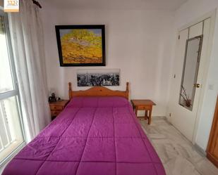 Dormitori de Apartament de lloguer en Manilva amb Terrassa i Balcó