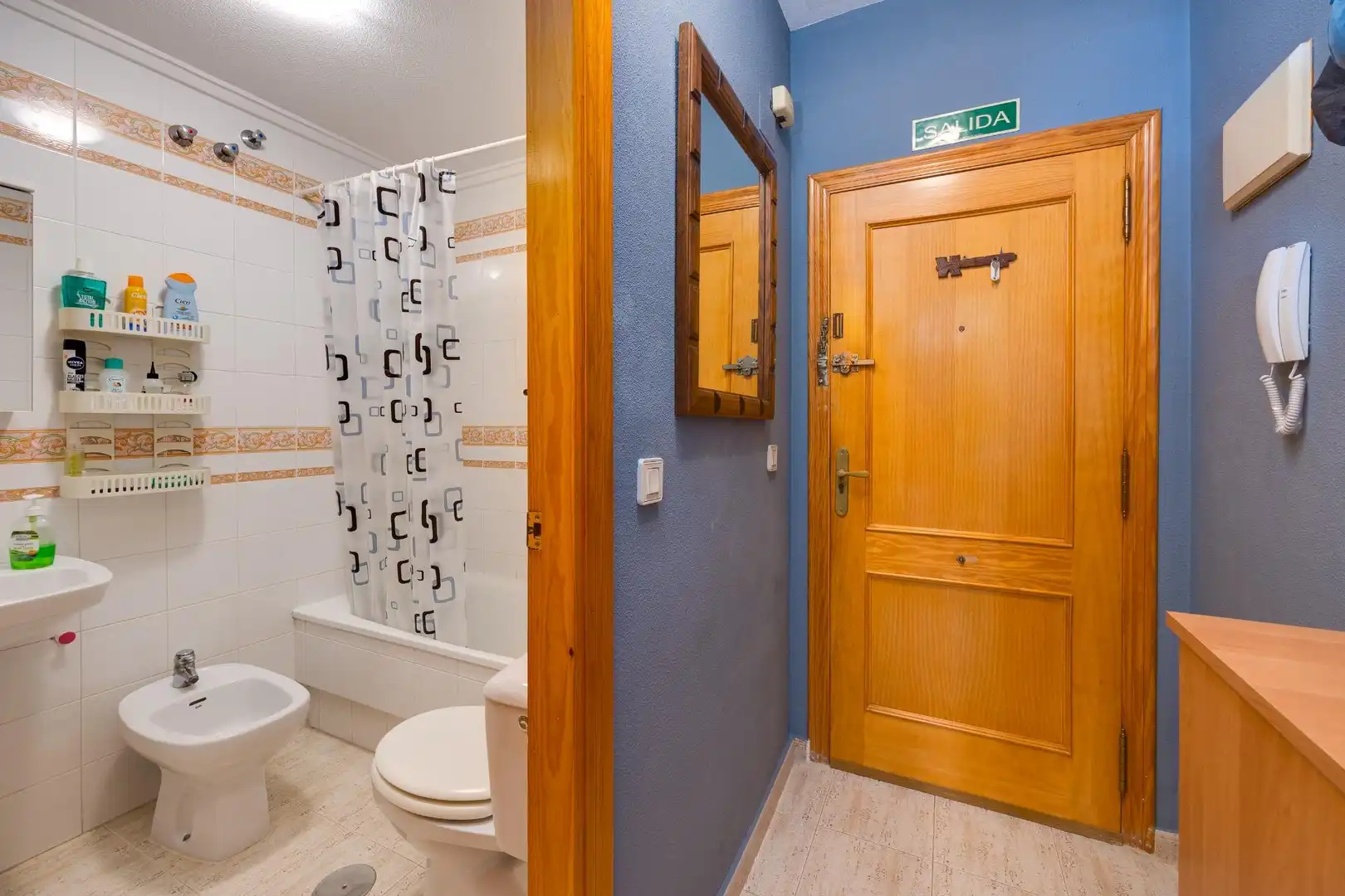 Bathroom of Study for sale in Torrevieja  with Terrace, Furnished and Balcony