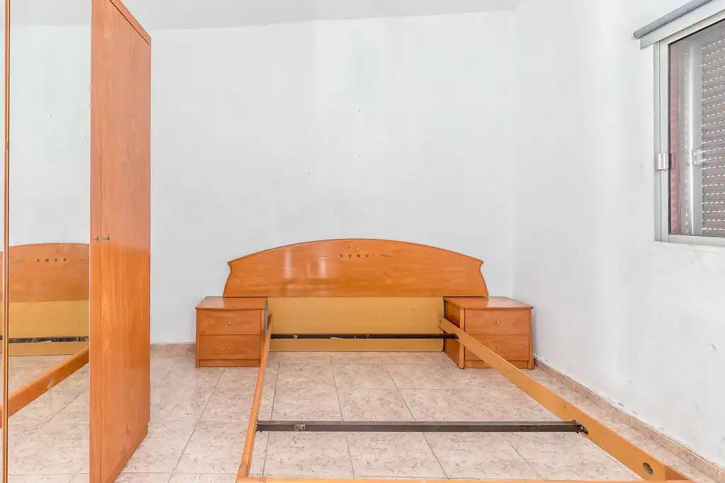 Casa adosada en venta en C/ Lezcano, Llano del Moro
