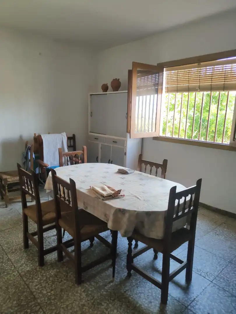 Menjador de Finca rústica en venda en Cortes y Graena amb Jardí privat, Terrassa i Piscina