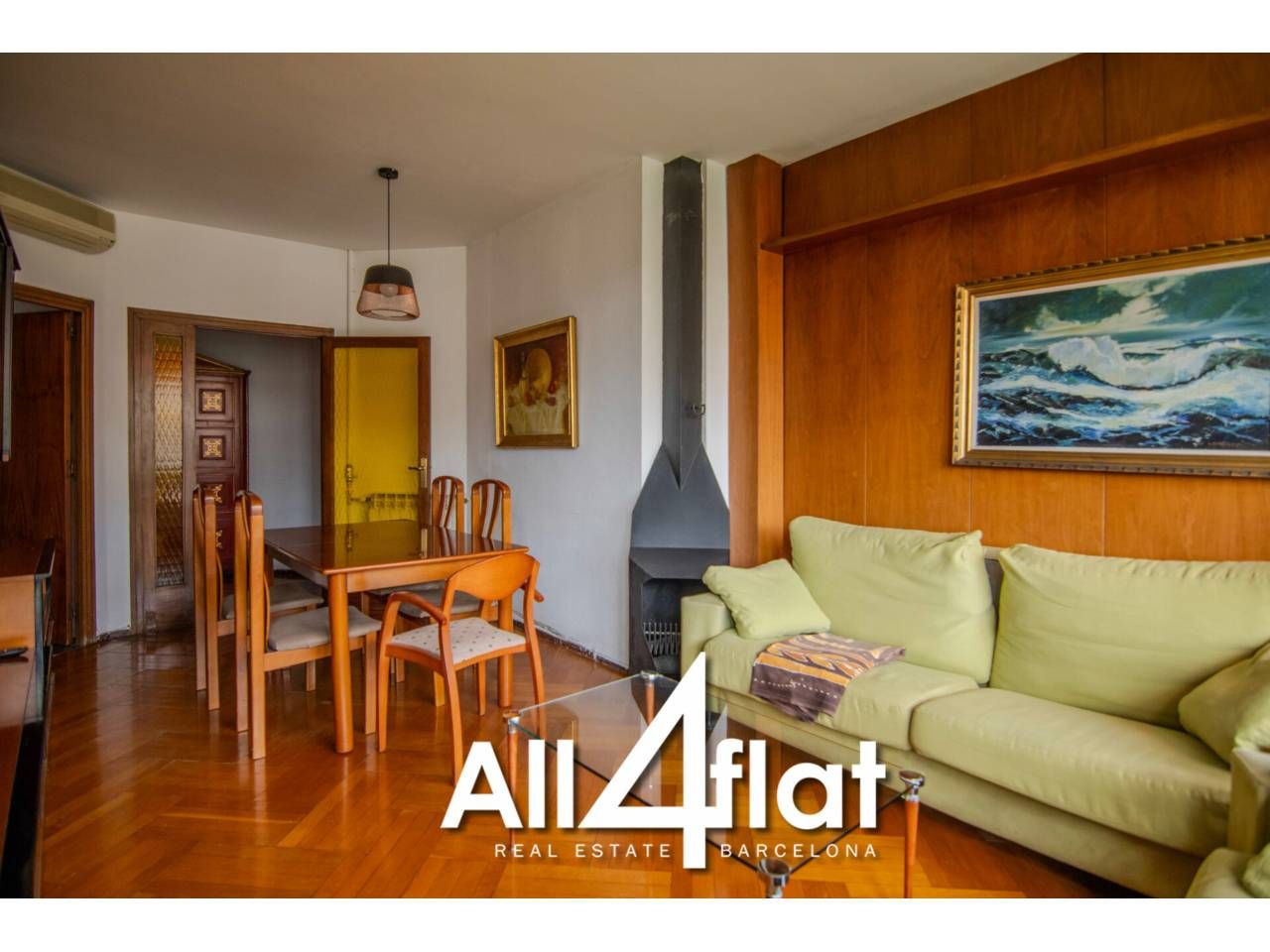 Sala d'estar de Pis de lloguer en  Barcelona Capital amb Aire condicionat, Calefacció i Parquet