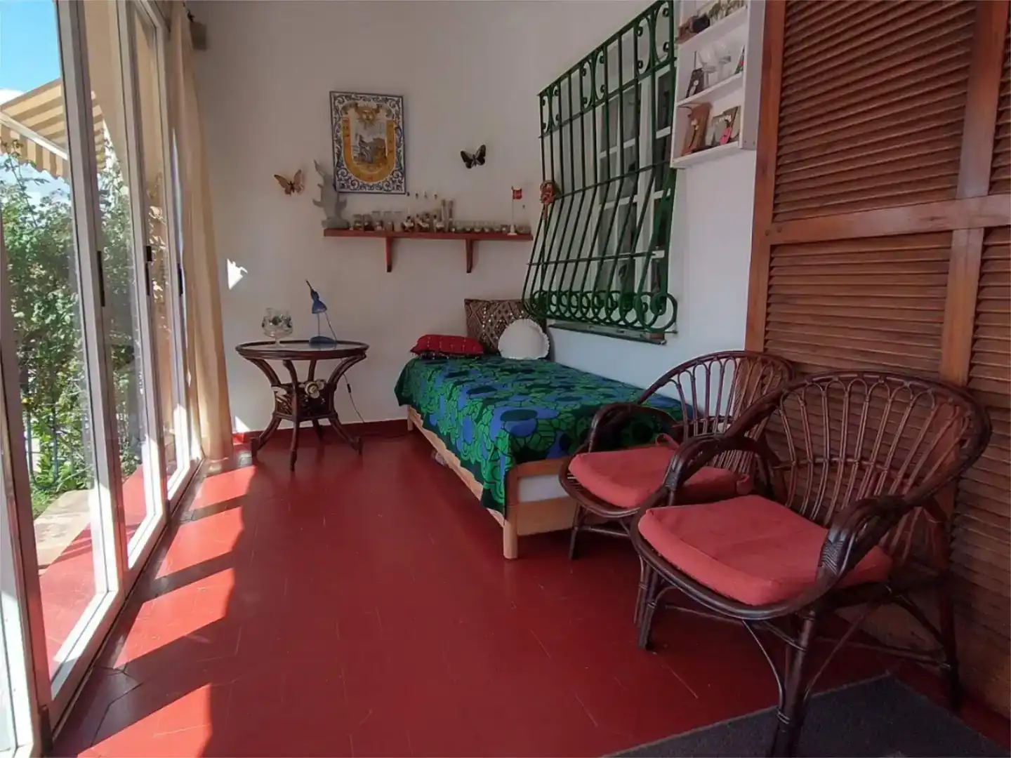 Dormitori de Casa o xalet en venda en Marbella amb Aire condicionat, Piscina i Balcó