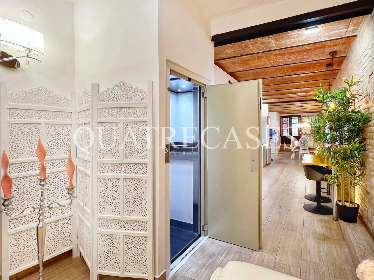 Piso en venta en Barcelona con Aire acondicionado, Calefacción y Parquet