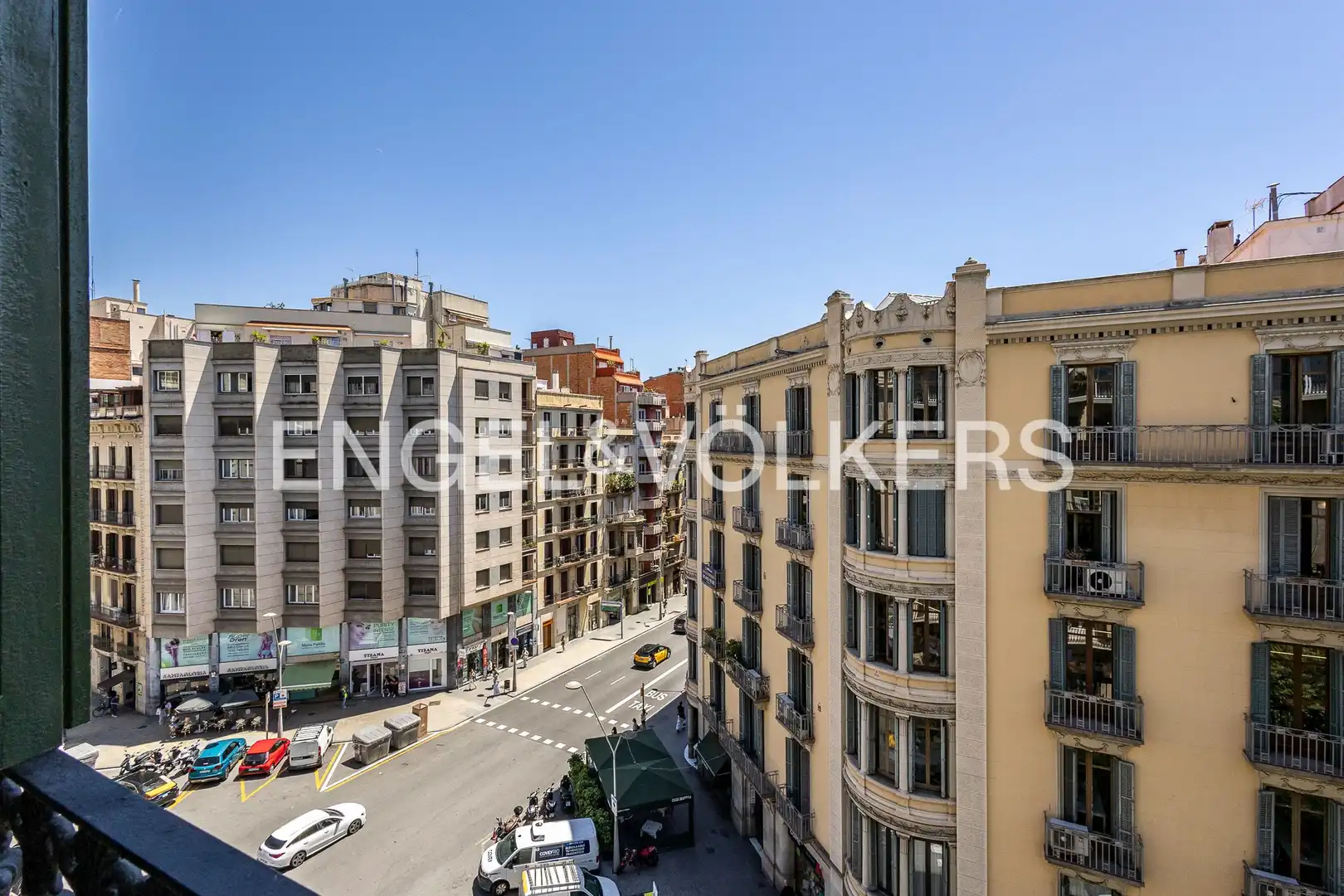 Exterior view of Flat for sale in Barcelona  with Air Conditioner, Heating and Parquet flooring
