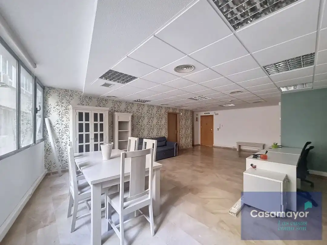 Büro zur Miete in Alicante / Alacant mit Klimaanlage