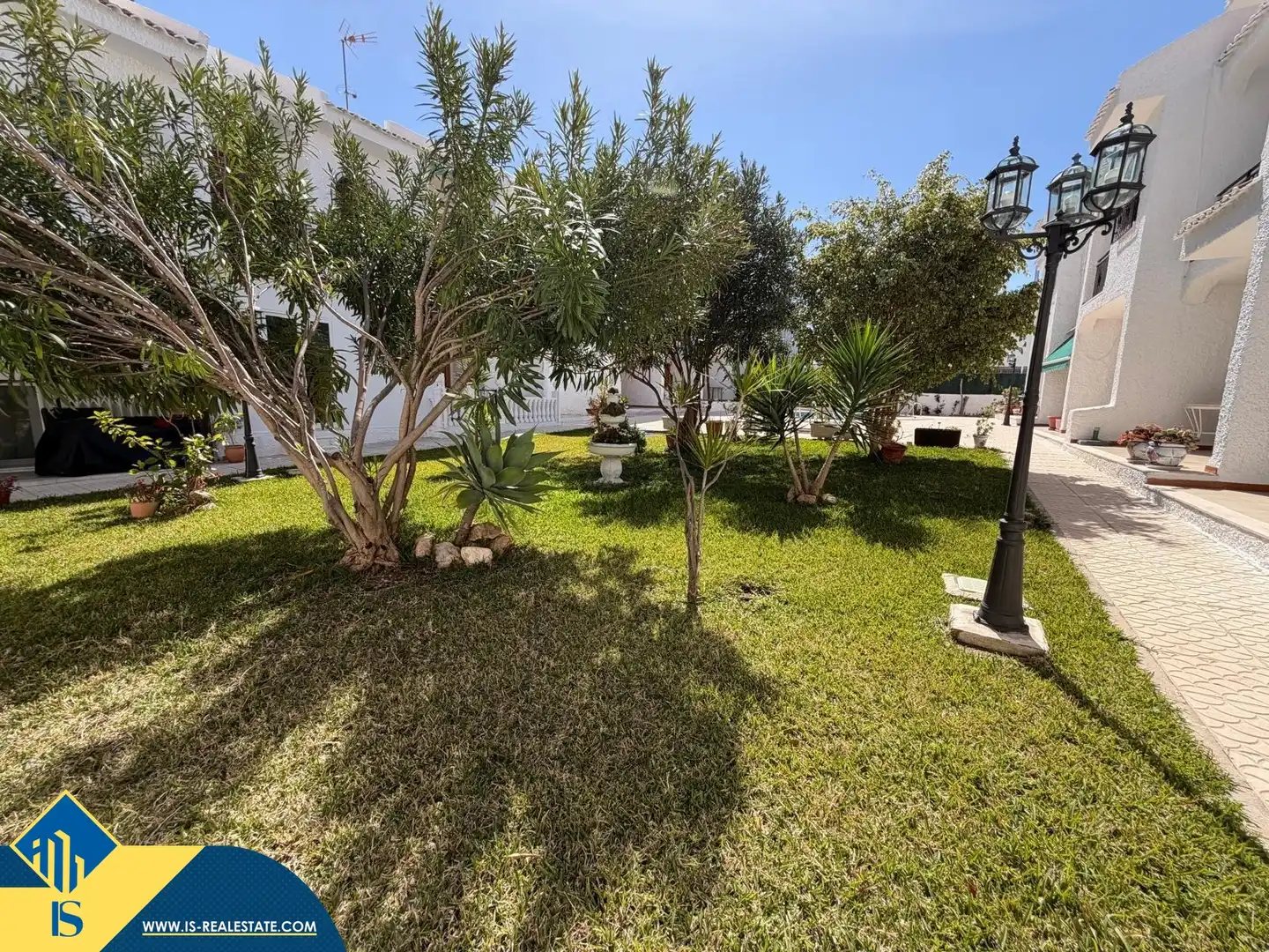 Garten von Maisonette zum Verkauf in Torrevieja mit Terrasse, Möbliert und Gemeinschaftspool