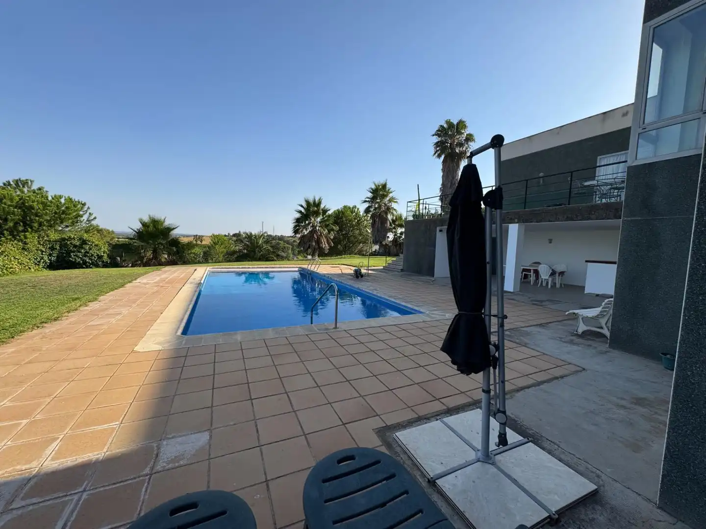 Piscina de Casa o xalet en venda en Badajoz amb Aire condicionat, Calefacció i Jardí privat