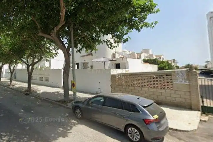 Vista exterior de Casa adosada en venta en Valencia con Aire acondicionado