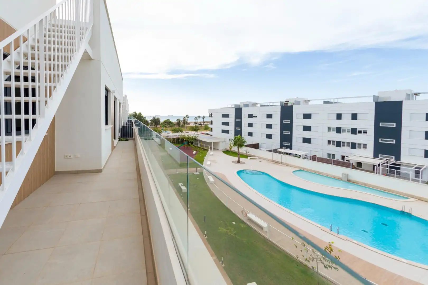Terraza de Apartamento en venta en Castellón de la Plana / Castelló de la Plana con Aire acondicionado, Terraza y Trastero
