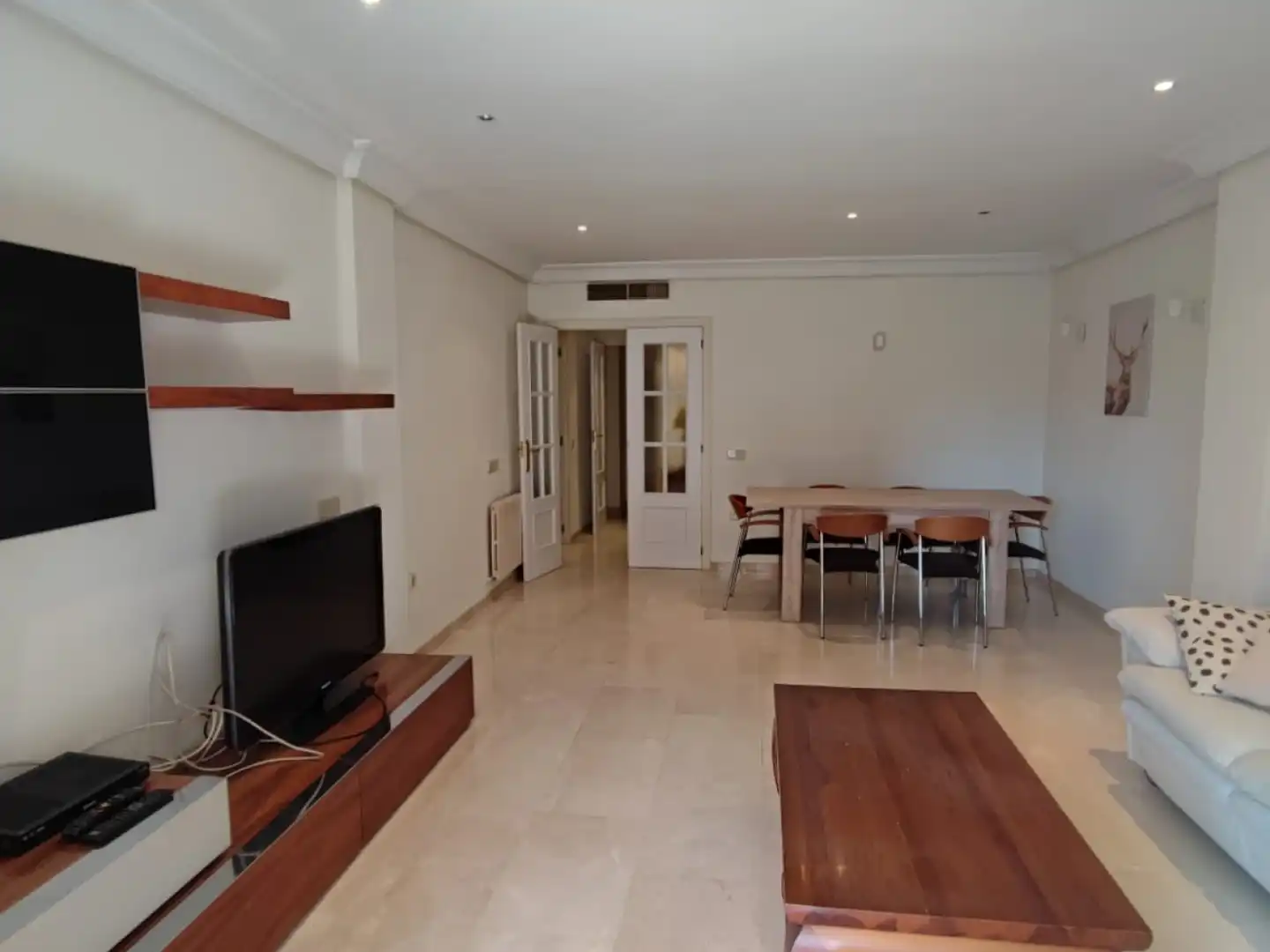 Piso de alquiler en San Antón