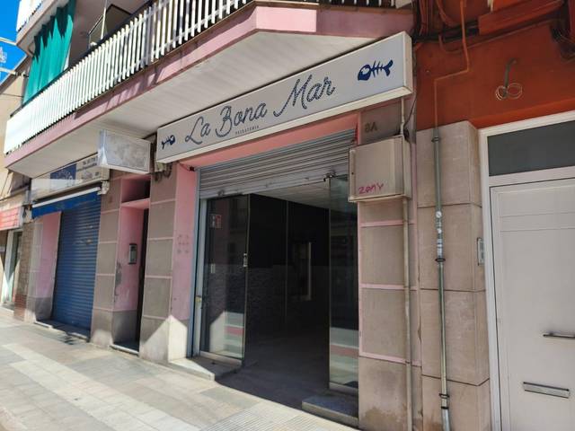 Local comercial en Alquiler en Olesa de Montserrat