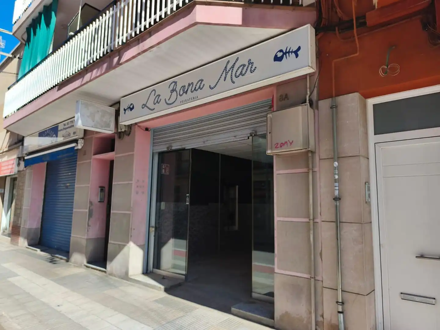 Local comercial de lloguer a Olesa de Montserrat