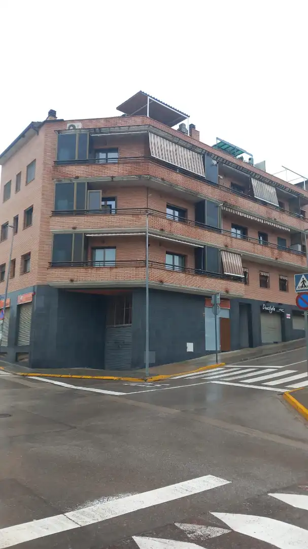 Flat with lift for sale in Carrer de la Mercè.