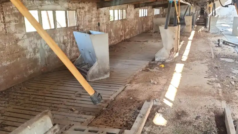 Nau industrial en venda en Aniñón