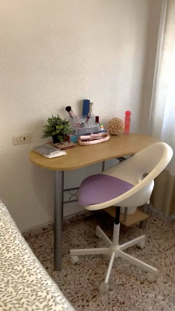 Bedroom of Flat for share in Murcia  with Air Conditioner, Heating and Furnished