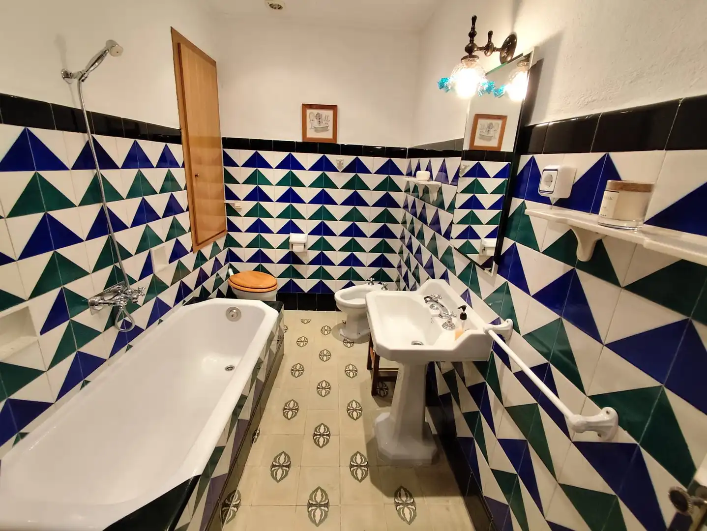 Bathroom of Detached homes for sale in Sils  with Air Conditioner, Heating and Terrace