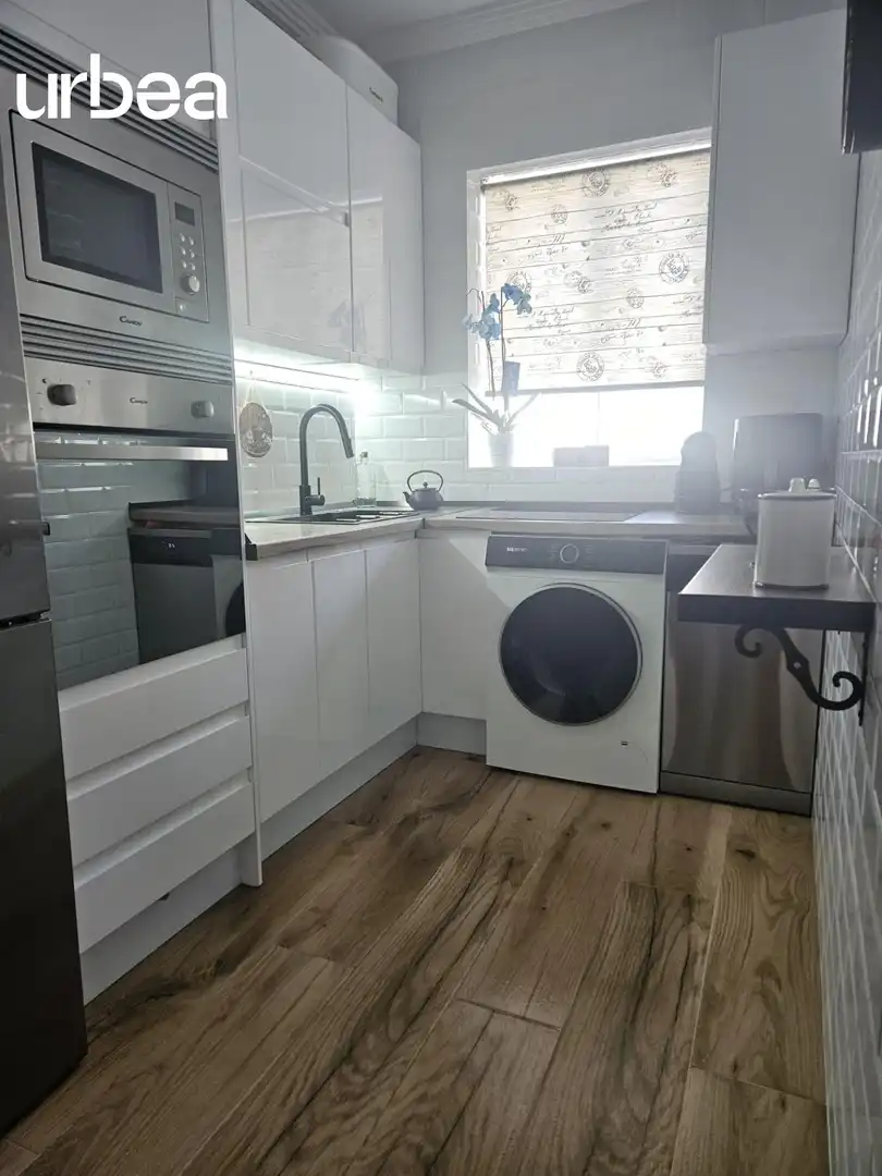 Cocina de Piso en venta en Málaga con Aire acondicionado