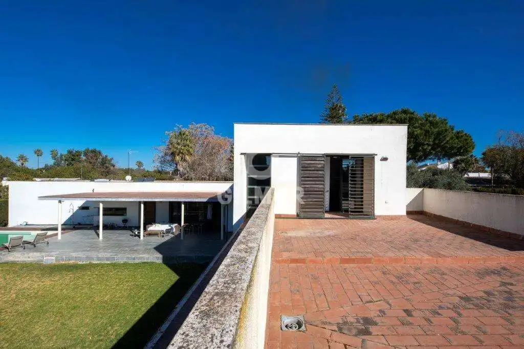 Chalet con piscina en venta en Sanlúcar la Mayor, imagen 35