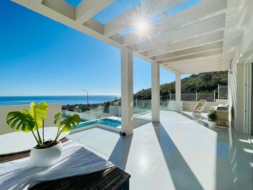 Villa con balcone in vendita a Santangelo