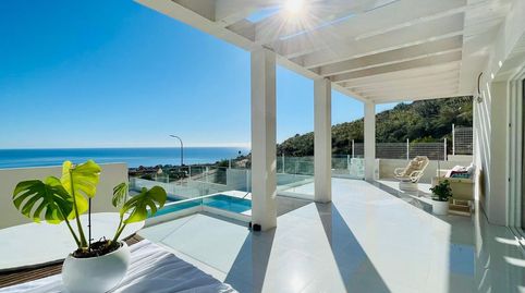 Exclusiva Villa de Lujo con Piscina Privada y Vistas Panorámicas en Benalmádena