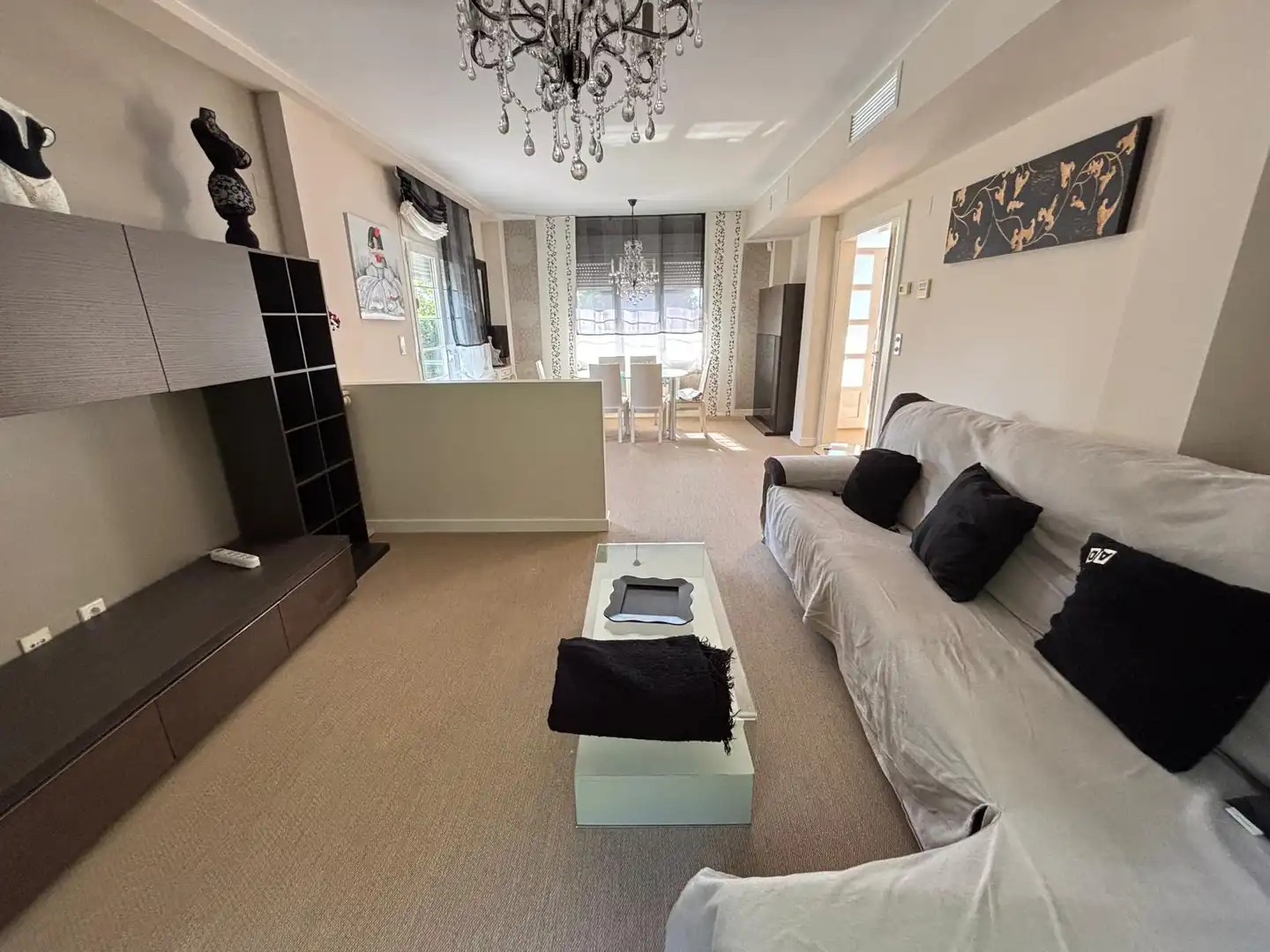 Sala de estar de Casa o chalet en venta en Zuera con Aire acondicionado, Calefacción y Jardín privado
