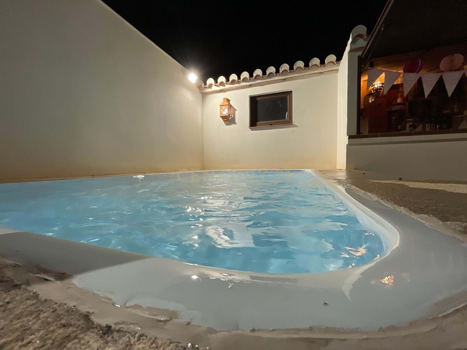 Flat for sale in Vélez de Benaudalla