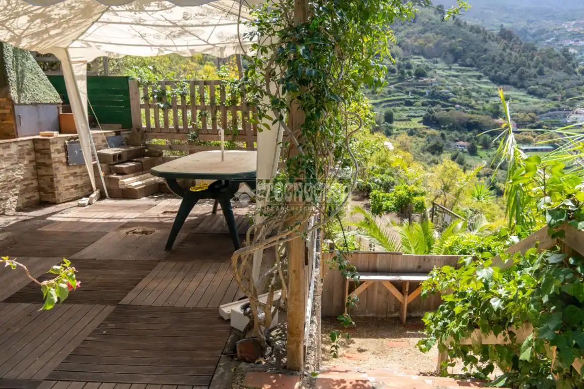 Jardín de Finca rústica en venta en La Orotava con Parquet