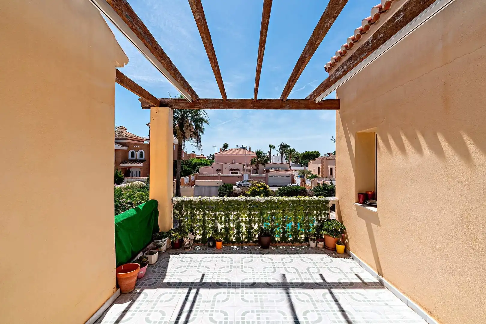 Terraza de Casa o chalet en venta en Roquetas de Mar con Jardín privado, Terraza y Trastero