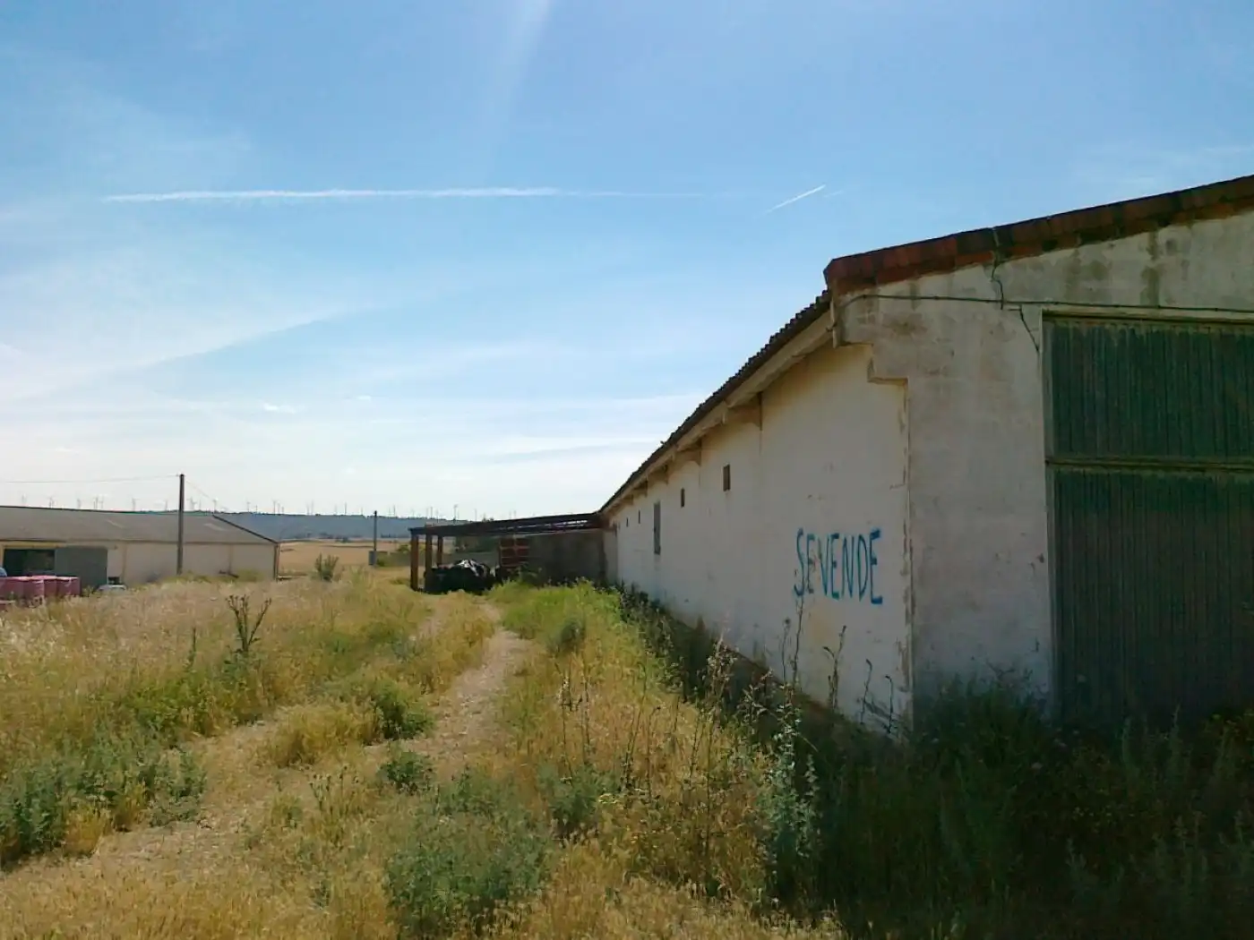 Vista exterior de Nave industrial en venta en Astudillo