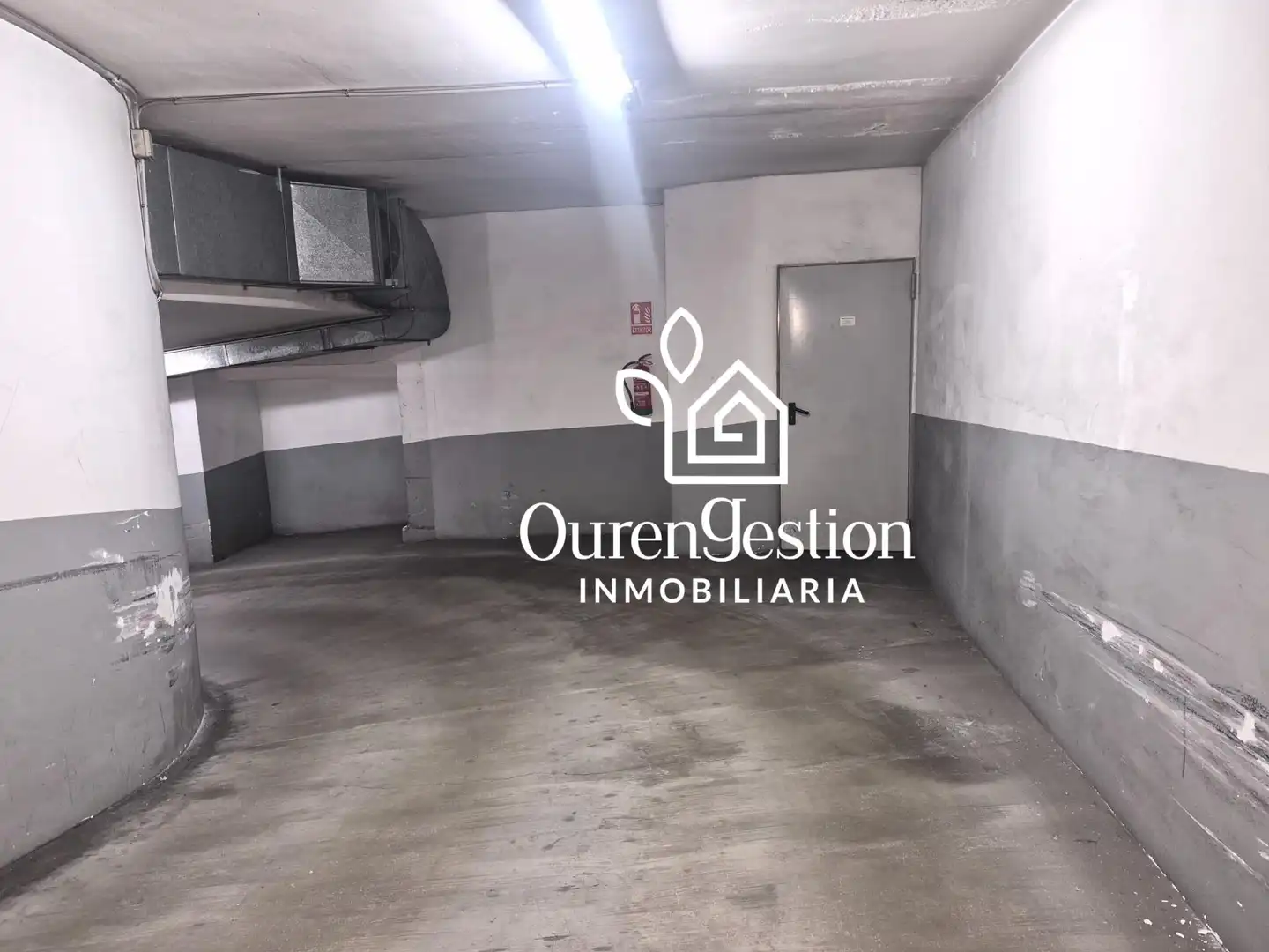 Parking of Garage for rent in Ourense Capital 