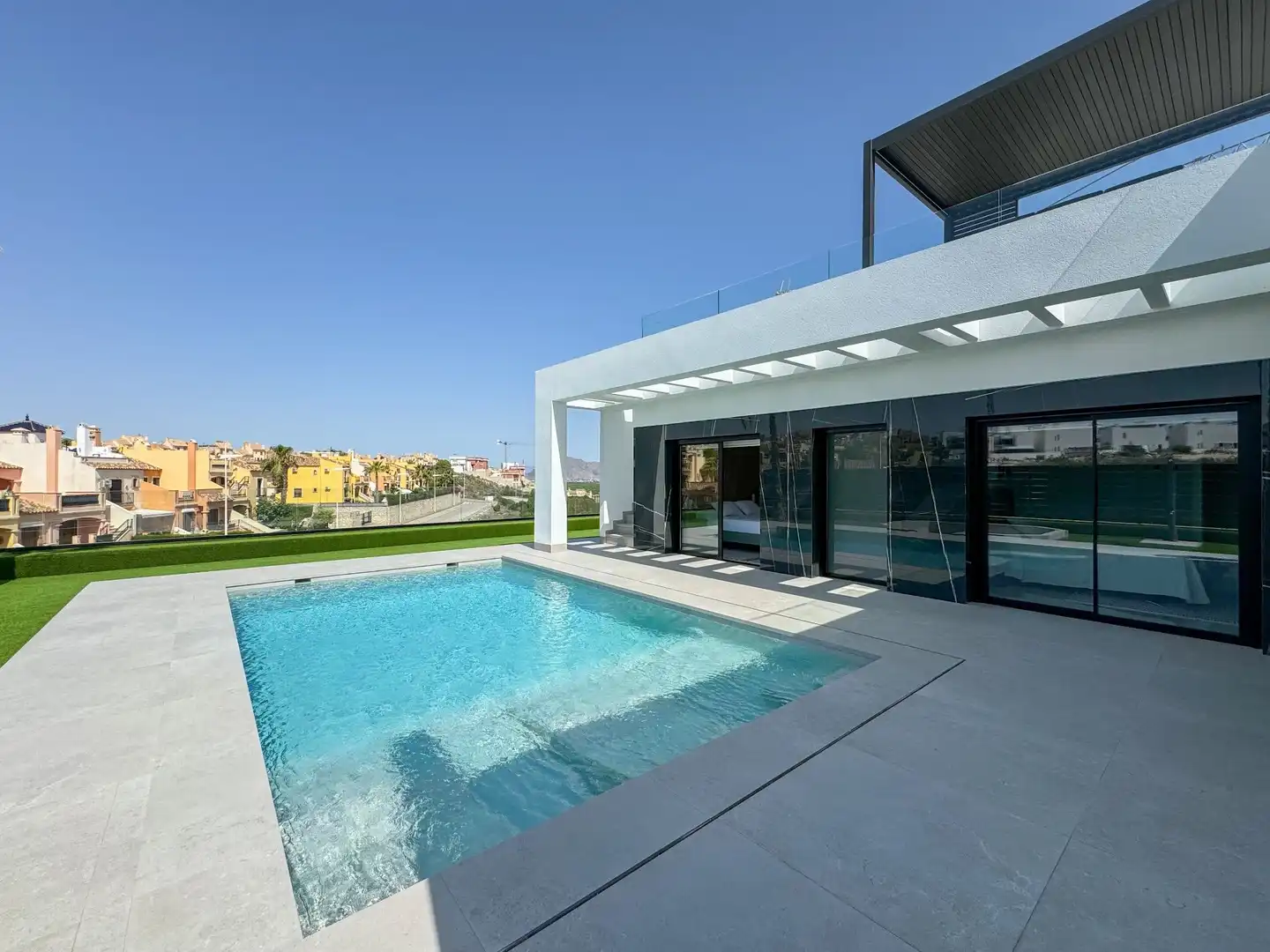 Villa con piscina in vendita a Algorfa