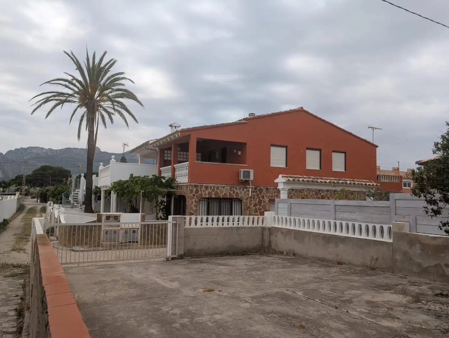 Exterior view of Houses for sale in Dénia  with Air Conditioner, Private garden and Terrace