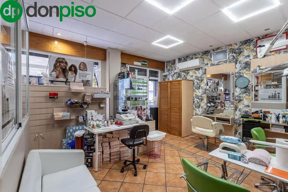 Local comercial en venda a Calle de San Juan de Letrán, imagen 4