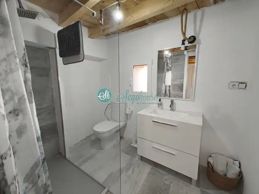 Baño de Casa o chalet en venta en Fuentesoto con Calefacción
