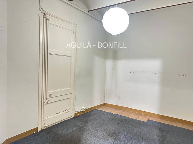 Oficina en Alquiler en Vila de Gràcia