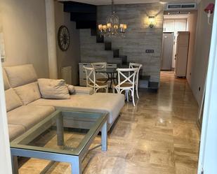 Sala d'estar de Casa o xalet en venda en  Córdoba Capital amb Aire condicionat, Calefacció i Parquet