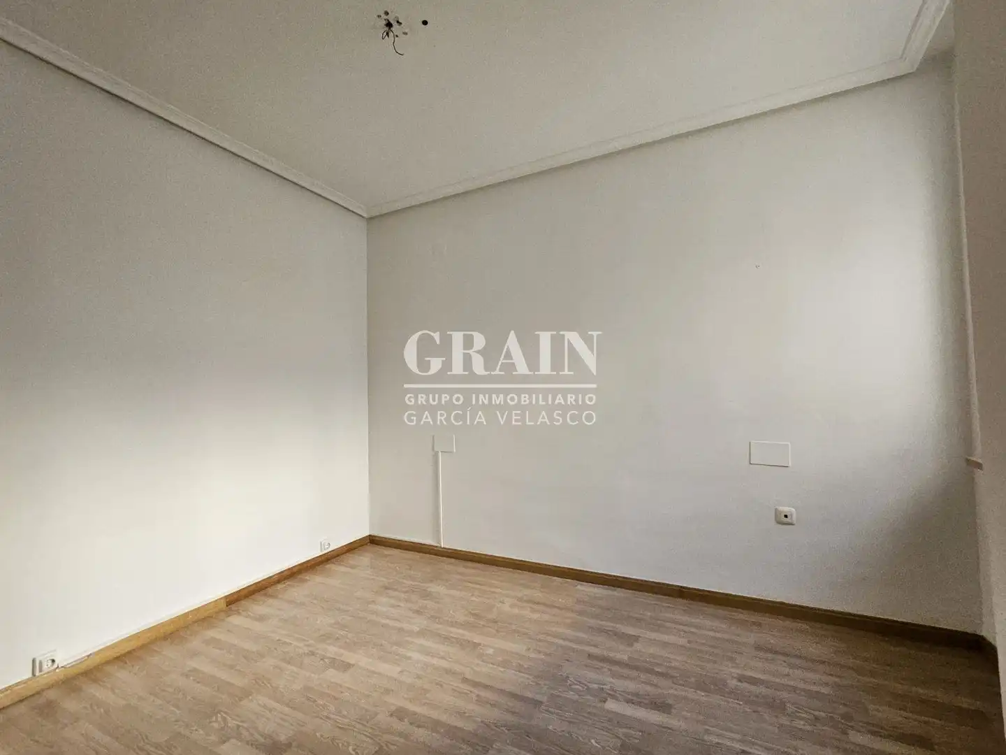 Bedroom of Attic for sale in Albacete  with Air Conditioner, Heating and Terrace