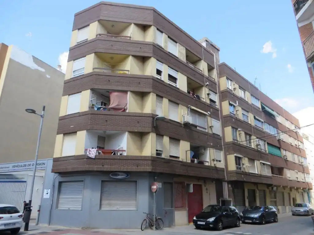 Vista exterior de Pis en venda en Torrent
