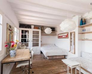 Bedroom of Study to rent in  Barcelona Capital  with Air Conditioner, Furnished and Washing machine